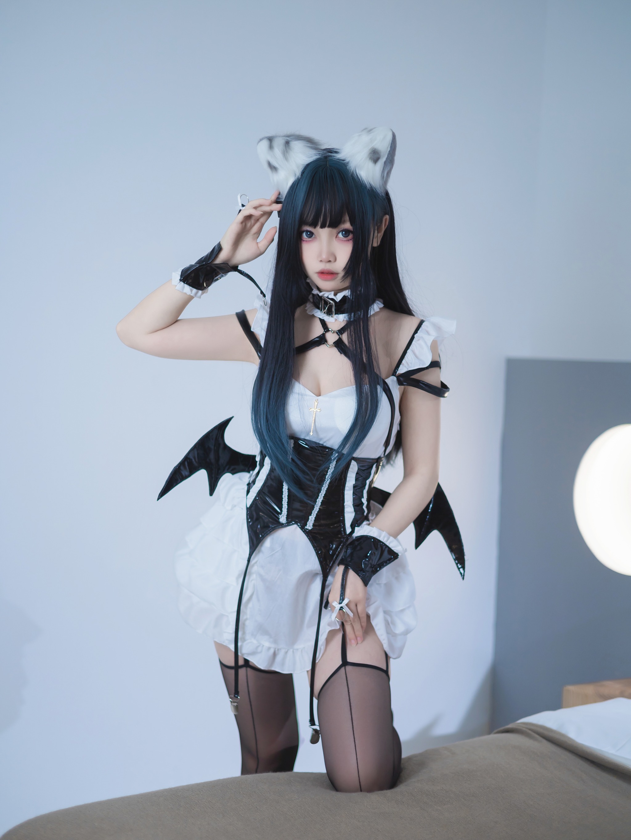 洛桑w伊梓 - NO.005 猫耳小恶魔[42P3V]-XikXak
